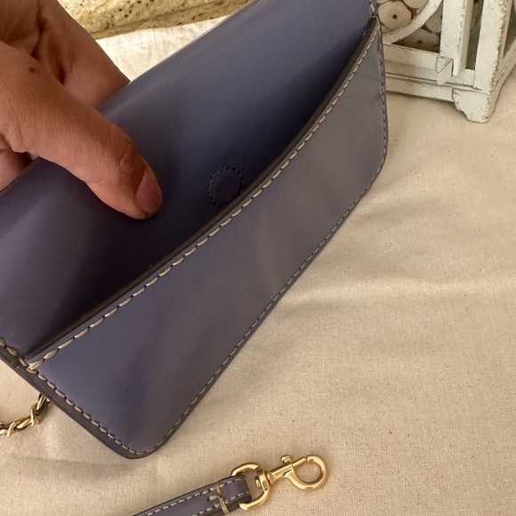 New Tory Burch Britten chain wallet crossbody with wristlet - Picture 4 of 10